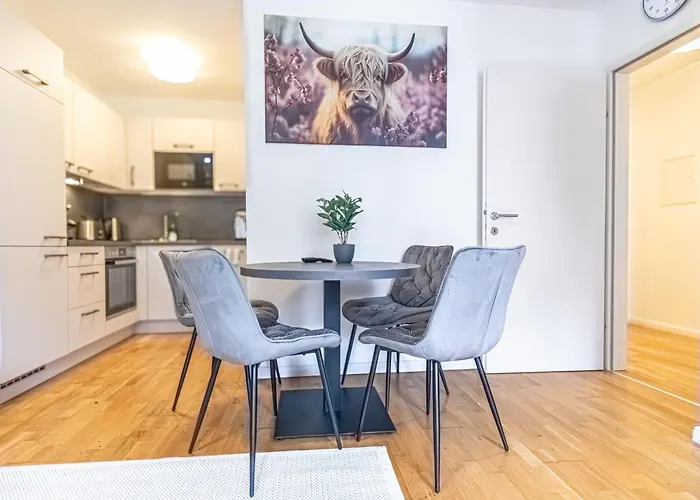 9-min To Center, Comfy 1br,1lr W Balcony * ウィーン